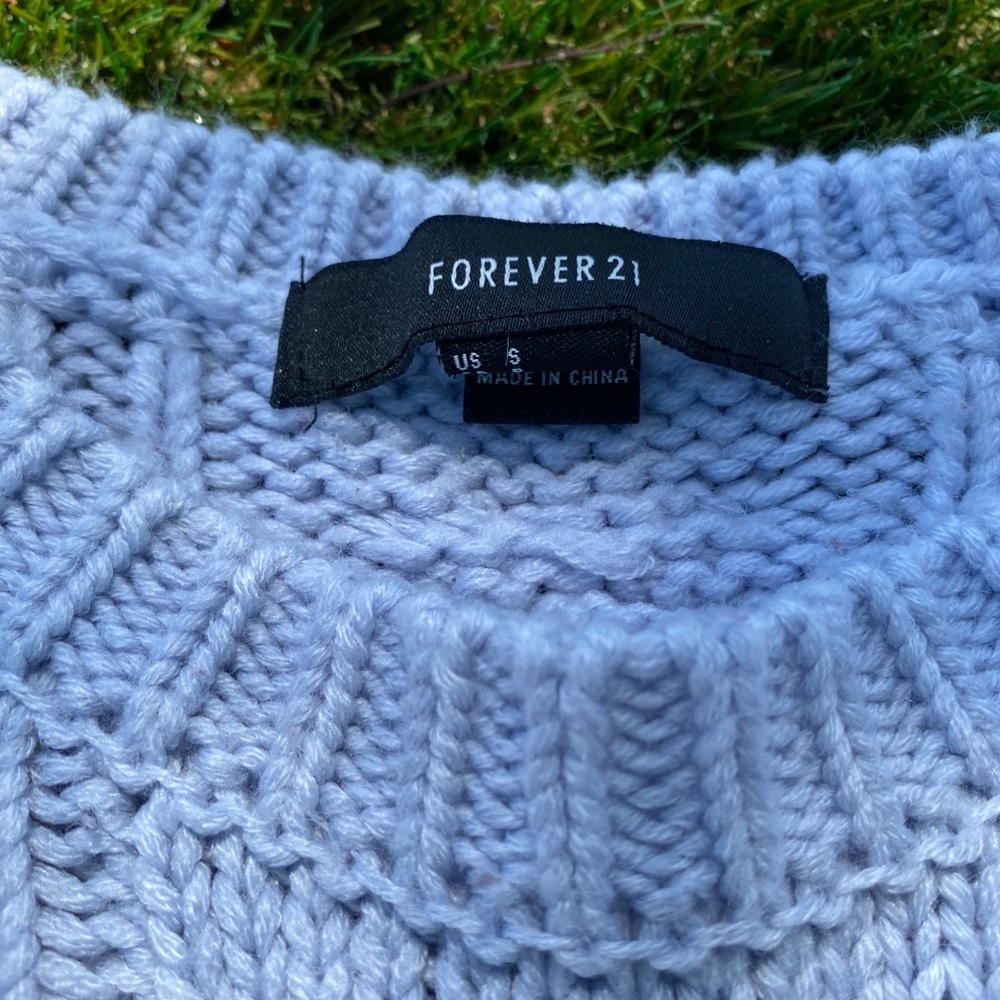 Sweater - Picture 3 of 4
